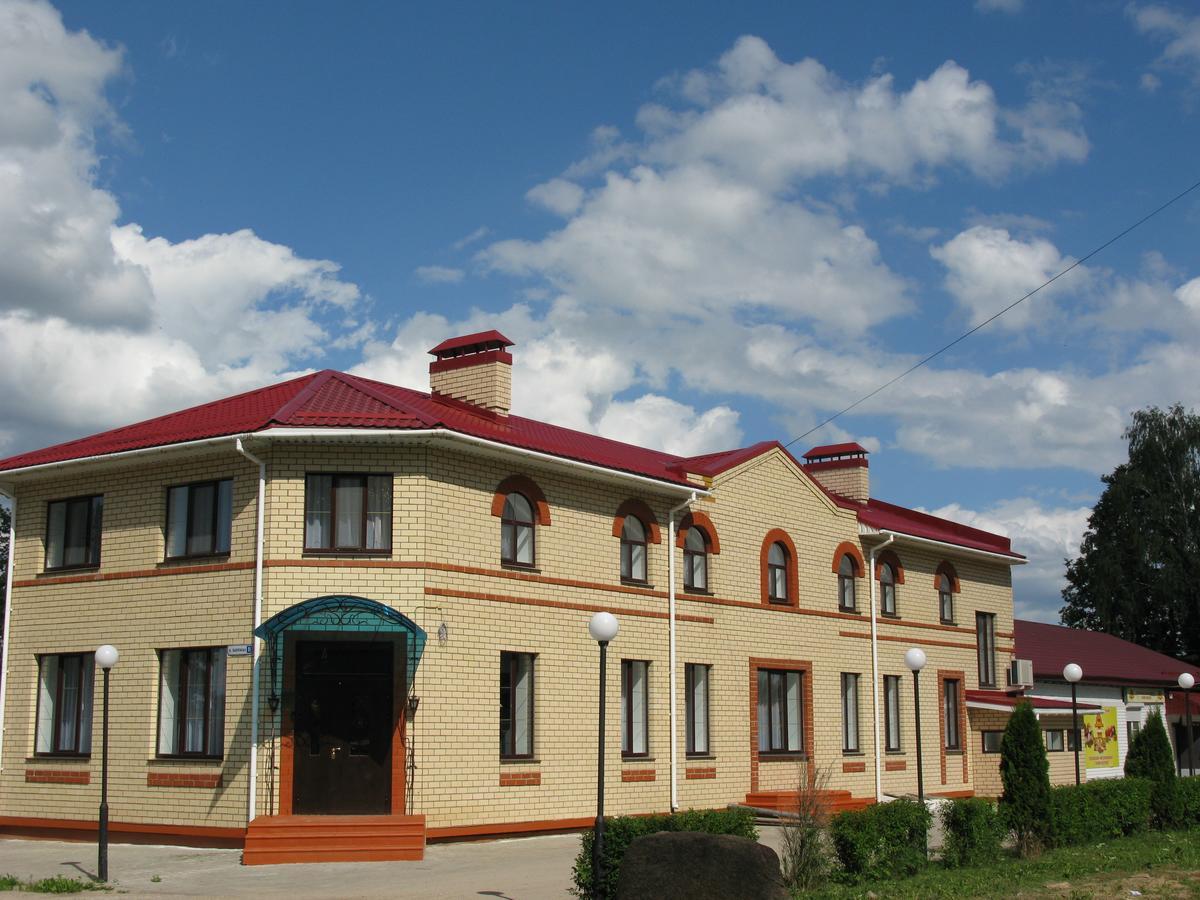 Medem Hotel Pskov Buitenkant foto