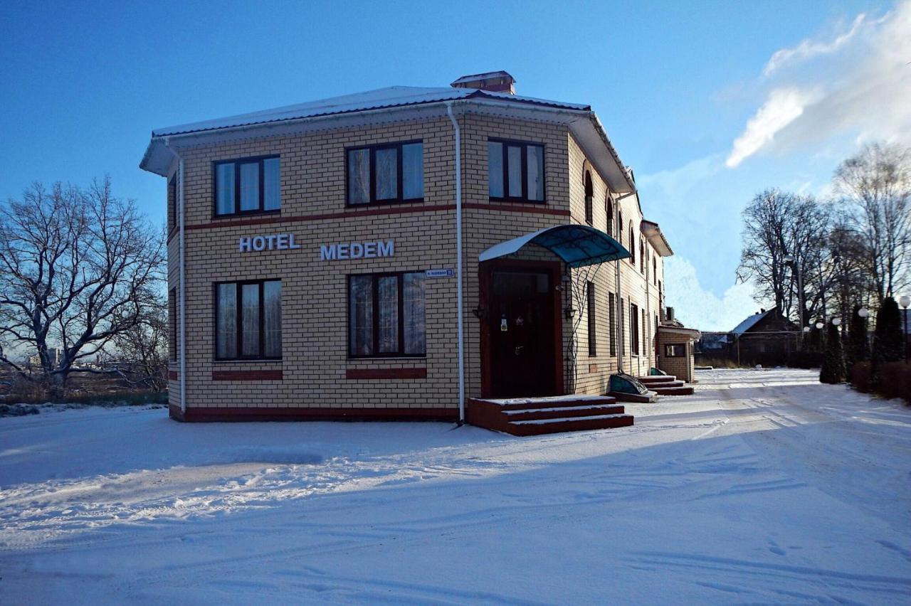 Medem Hotel Pskov Buitenkant foto